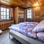 Floeka-hus By Interhome Arosa